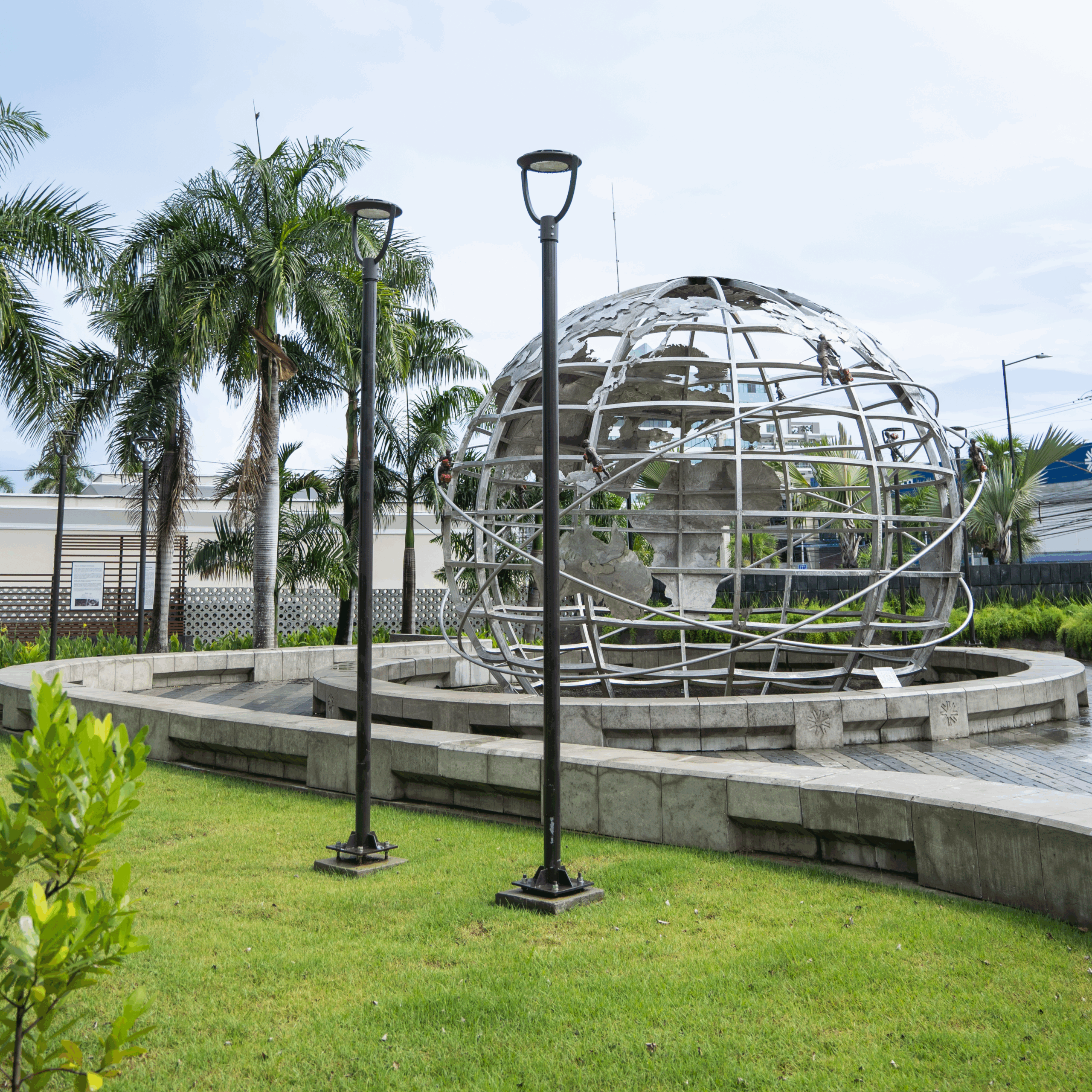 "Mobiliario Urbano en concreto fabricados en Santo Domingo"